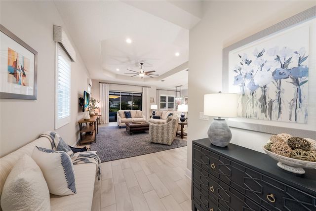 12825 COASTAL BREEZE WAY, Bradenton, FL 34211