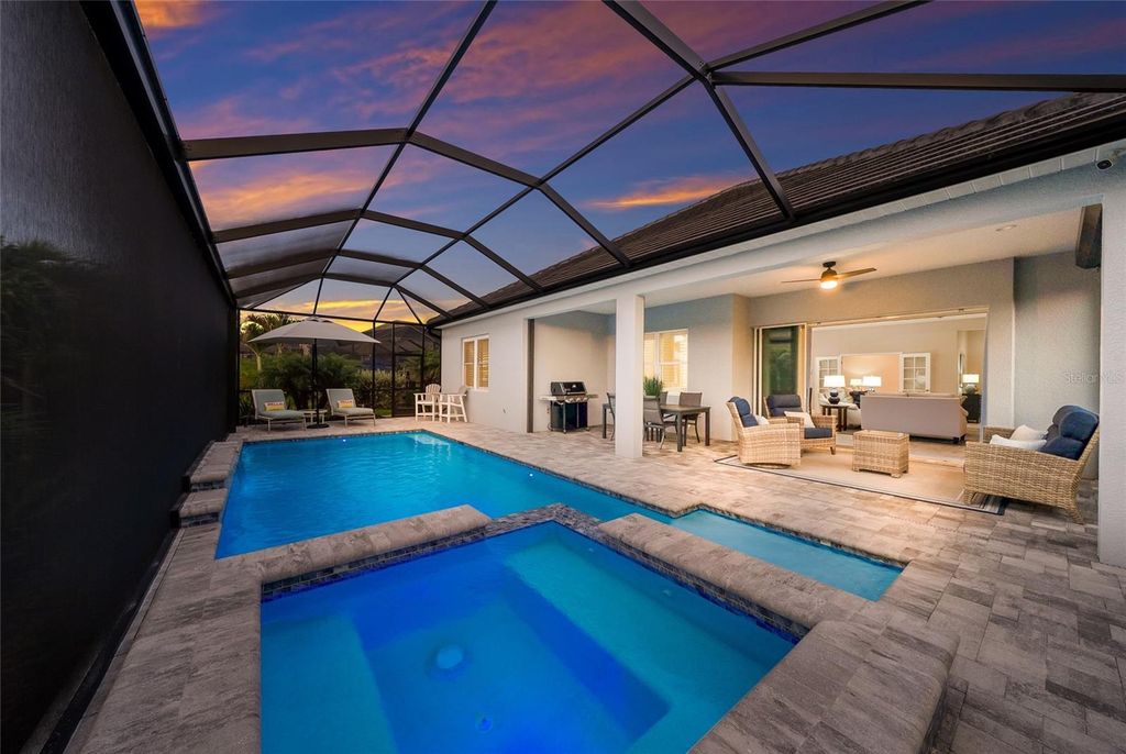 Image 21 of property listing at 12825 COASTAL BREEZE WAY, Bradenton, FL 34211