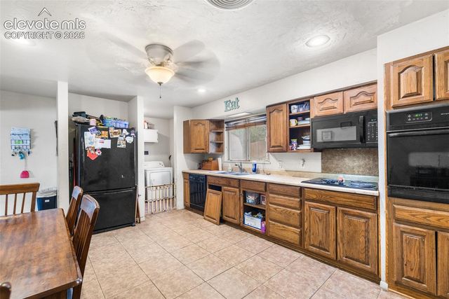 15 MacAlester Road, Pueblo, CO 81001