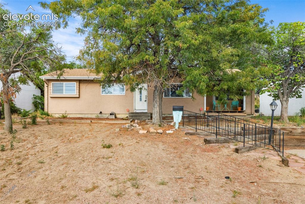15 MacAlester Road, Pueblo, CO 81001 — photo 2