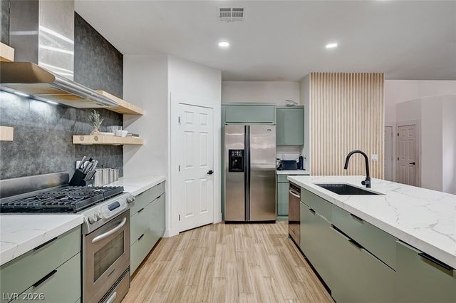 5062 Moose Falls Drive, Las Vegas, NV 89141