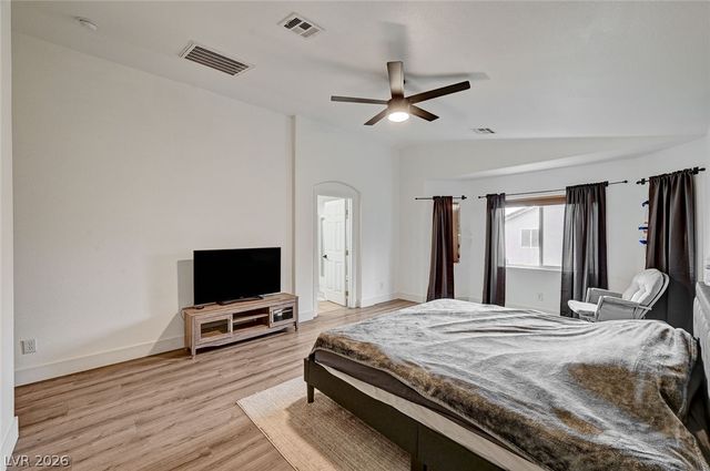 5062 Moose Falls Drive, Las Vegas, NV 89141