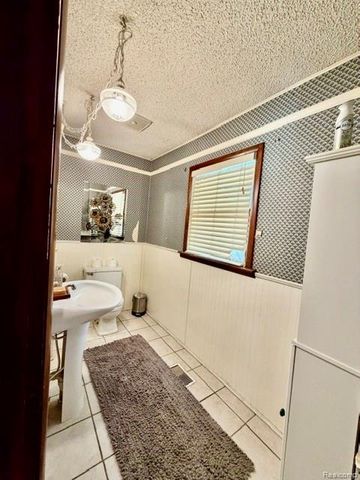 6087 Cyclone Road, Otter Lake, MI 48464