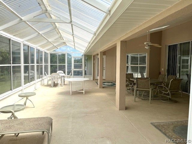 6160 N Misty Oak Terrace, Beverly Hills, FL 34465
