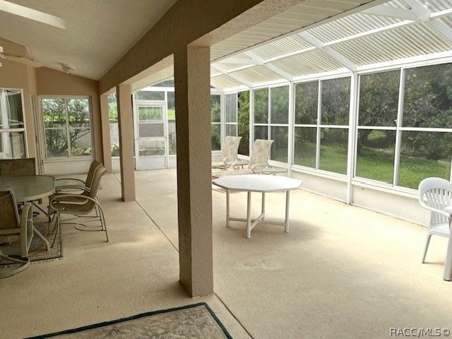 6160 N Misty Oak Terrace, Beverly Hills, FL 34465