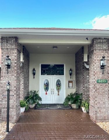 6160 N Misty Oak Terrace, Beverly Hills, FL 34465