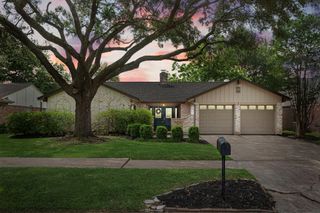 16442 Parksley Drive, Houston, TX 77059
