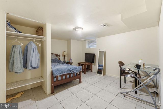 6105 MUNSON HILL RD, Falls Church, VA 22044