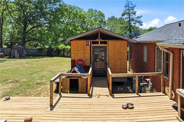 144 Georgia Street, Demorest, GA 30535