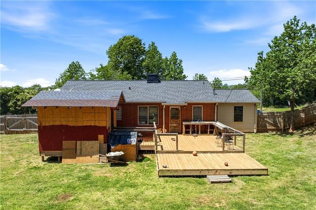 144 Georgia Street, Demorest, GA 30535
