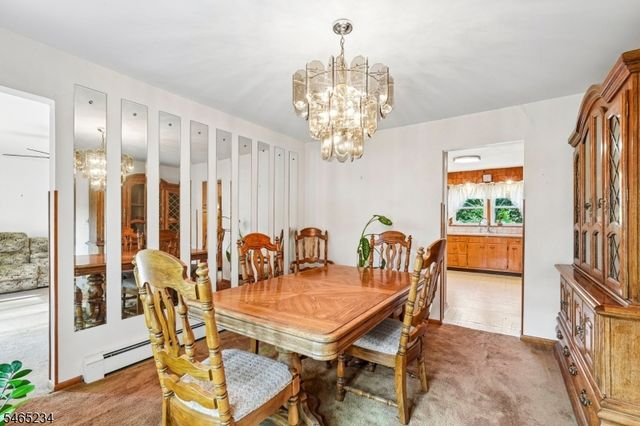 201 Kiwanis Dr, Wayne Twp., NJ 07470