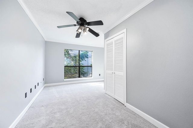 3921 Tanglewilde Street 3921, Houston, TX 77063