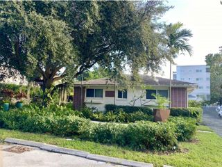 812 NE 90 3, Miami Shores, FL 33138