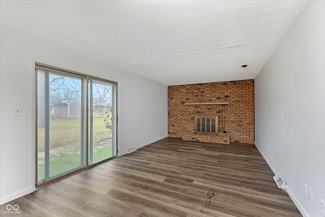 7614 Carolling Way, Indianapolis, IN 46237