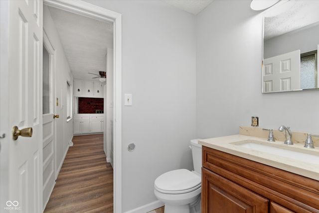 7614 Carolling Way, Indianapolis, IN 46237