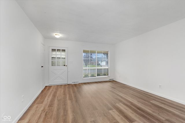 7614 Carolling Way, Indianapolis, IN 46237