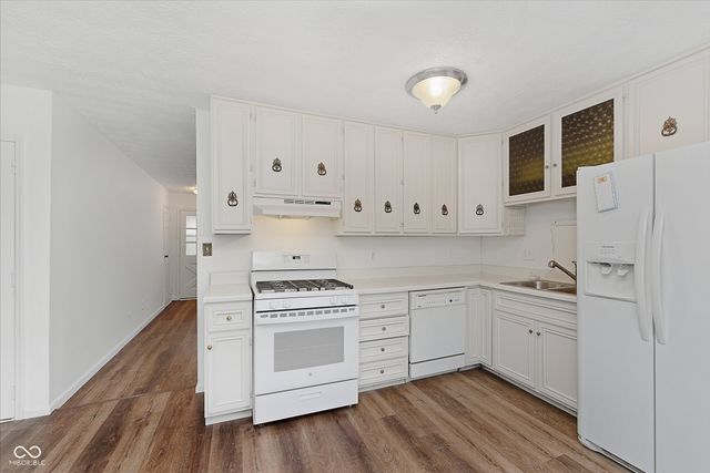 7614 Carolling Way, Indianapolis, IN 46237