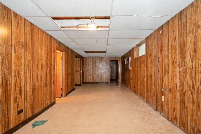 8834 S Oglesby Avenue, Chicago, IL 60617