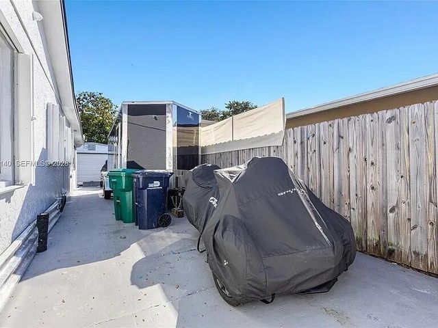 9390 SW 190TH Street, Cutler Bay, FL 33157
