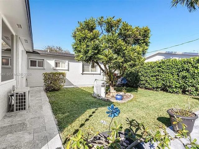 9390 SW 190TH Street, Cutler Bay, FL 33157