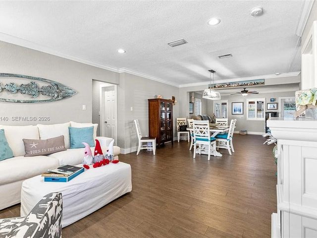 9390 SW 190TH Street, Cutler Bay, FL 33157