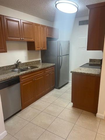 639 Executive Center Drive, West Palm Beach, FL 33401