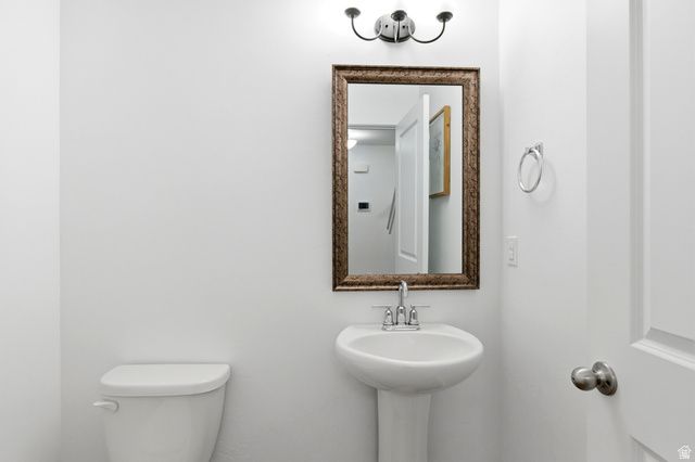 7918 S ARES CT, West Jordan, UT 84081