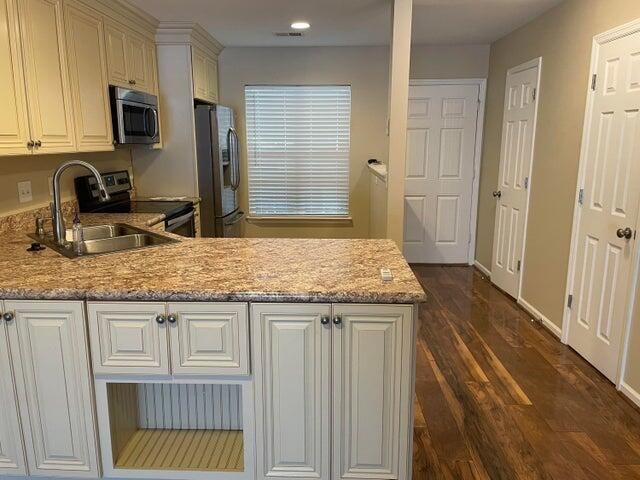 603 Pine Bluff Drive, Summerville, SC 29483