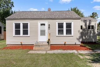 332 Gilbert Terrace, Machesney Park, IL 61115