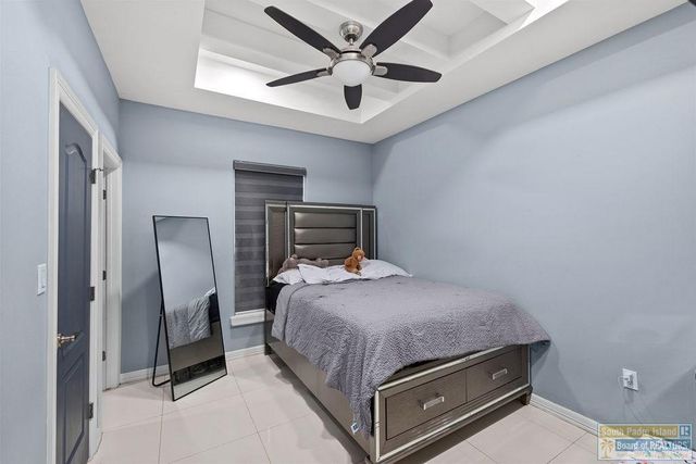 9430 Cajun Boulevard, Los Fresnos, TX 78566