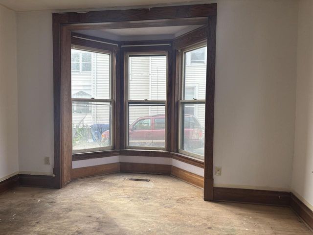 543 JACKSON STREET, Oshkosh, WI 54901