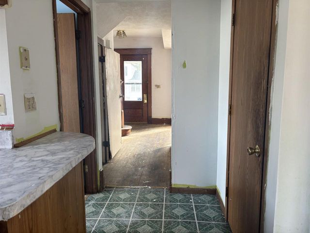 543 JACKSON STREET, Oshkosh, WI 54901