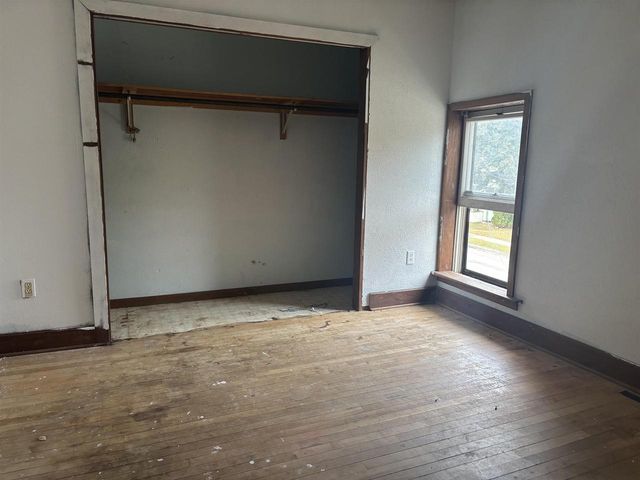 543 JACKSON STREET, Oshkosh, WI 54901