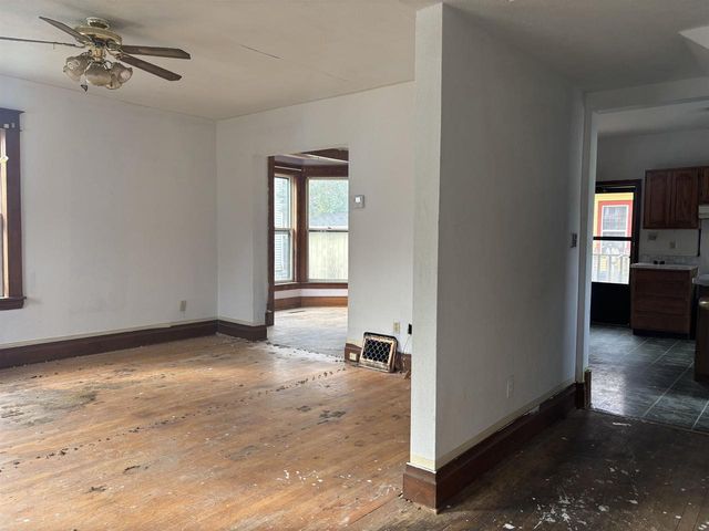 543 JACKSON STREET, Oshkosh, WI 54901