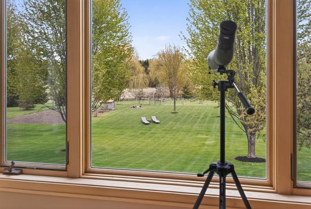 4895 Eagle Ridge Road, Loretto, MN 55357