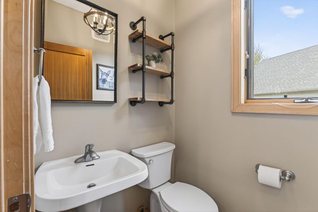 4895 Eagle Ridge Road, Loretto, MN 55357