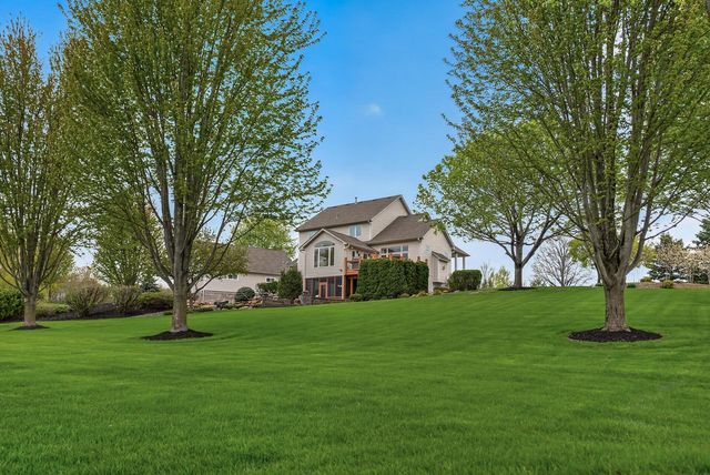 4895 Eagle Ridge Road, Loretto, MN 55357