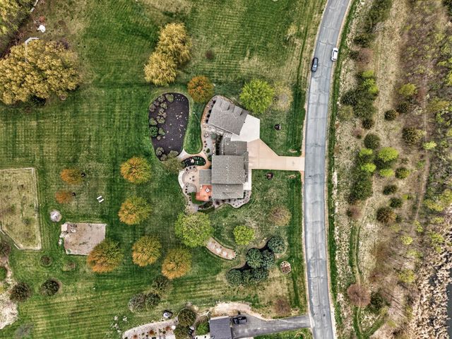 4895 Eagle Ridge Road, Loretto, MN 55357