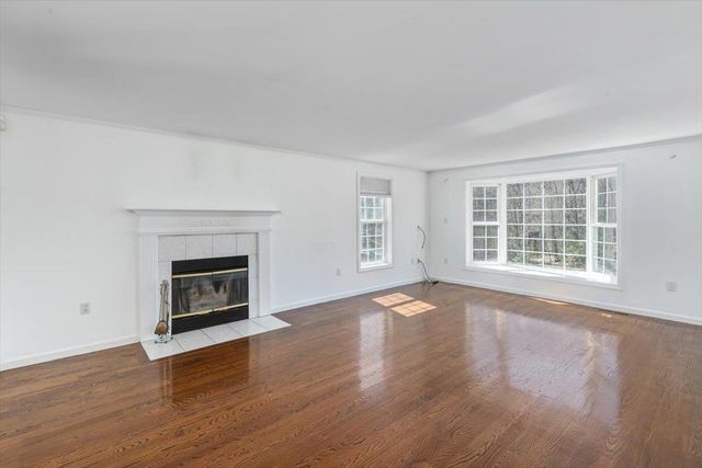 62 Magnolia Drive, Pelham, NH 03076