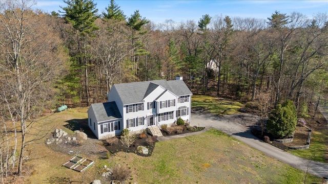 62 Magnolia Drive, Pelham, NH 03076
