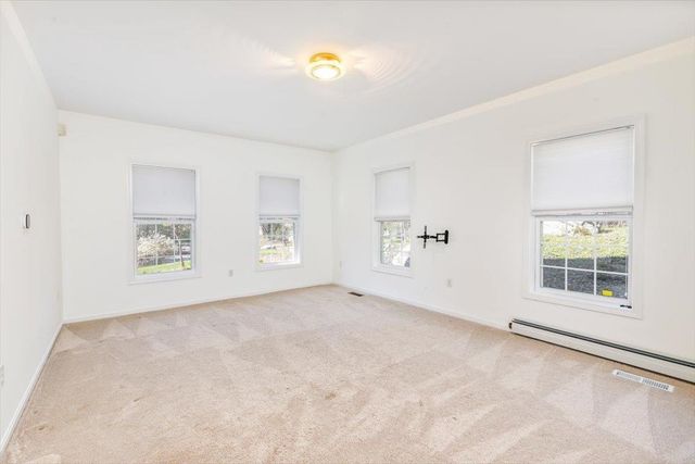 62 Magnolia Drive, Pelham, NH 03076