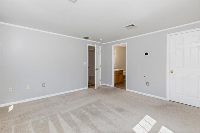 62 Magnolia Drive, Pelham, NH 03076