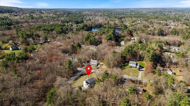 62 Magnolia Drive, Pelham, NH 03076