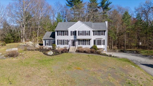 62 Magnolia Drive, Pelham, NH 03076