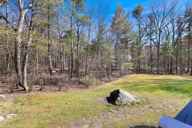 62 Magnolia Drive, Pelham, NH 03076