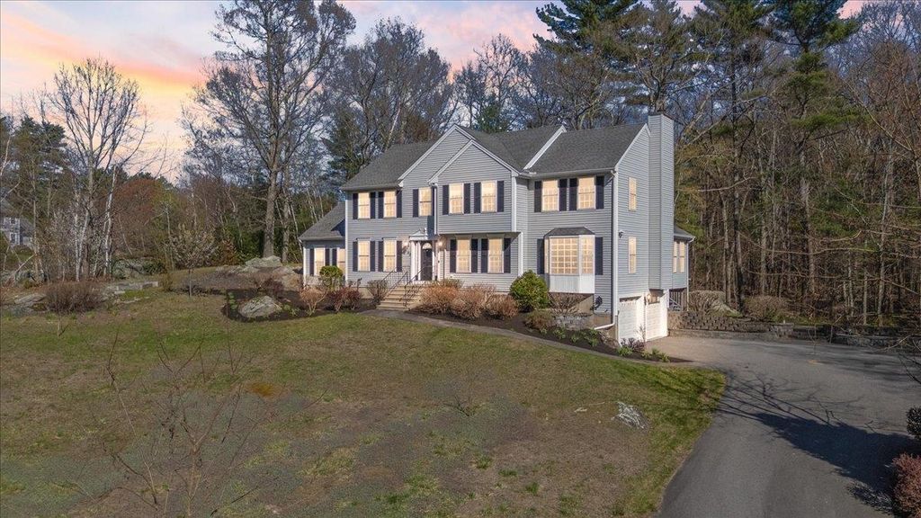 62 Magnolia Drive, Pelham, NH 03076