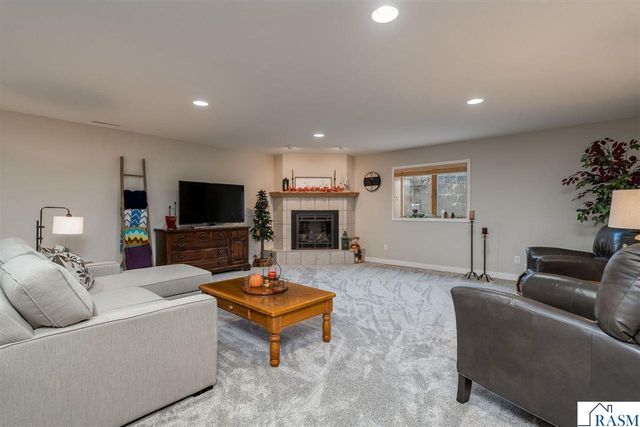2029 Sundance Lane, North Mankato, MN 56003