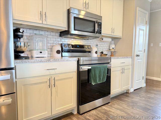 9 S Lake View, Kiefer, OK 74041