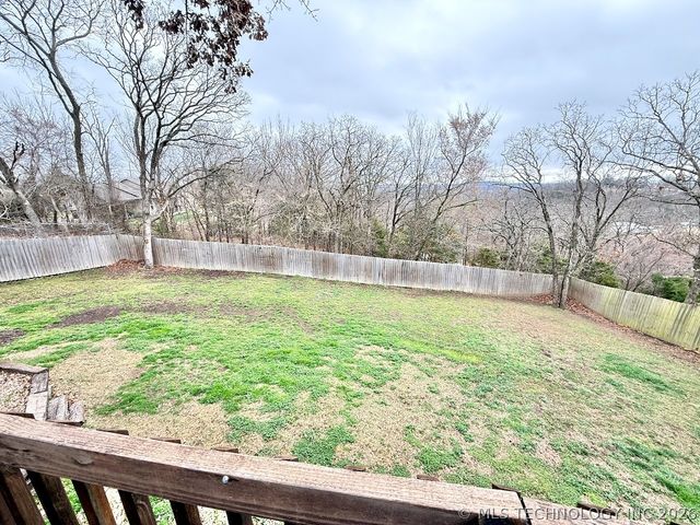 9 S Lake View, Kiefer, OK 74041