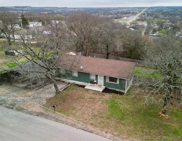 9 S Lake View, Kiefer, OK 74041